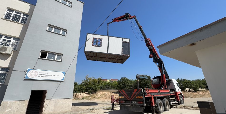 Üreten belediye, eğitimin hizmetinde